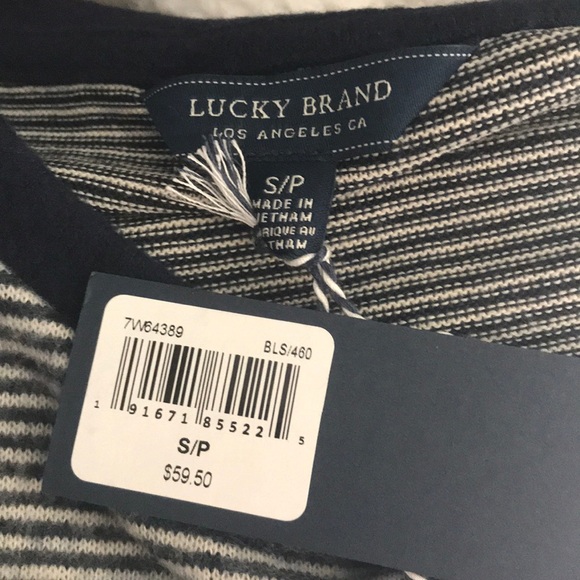 🎉🎉HP🎉🎉NEW striped bell sleeve top Lucky Brand - Picture 7 of 7